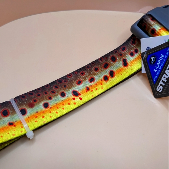 Brown Trout Pattern Dog Collar Size X-Large - Picture 1 of 6